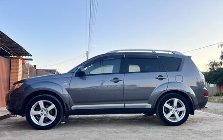 Mitsubishi Outlander III рестайлинг 3, 2008 год, 1 250 000 рублей, 15 фотография