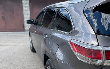 Toyota Highlander III, 2014 год, 3 100 000 рублей, 5 фотография