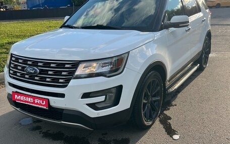 Ford Explorer VI, 2017 год, 2 450 000 рублей, 6 фотография