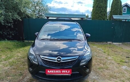 Opel Zafira C рестайлинг, 2012 год, 1 080 000 рублей, 2 фотография