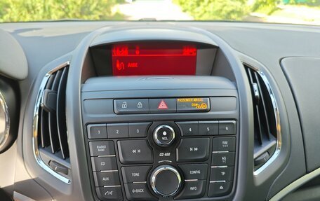 Opel Zafira C рестайлинг, 2012 год, 1 080 000 рублей, 8 фотография