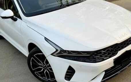 KIA K5, 2022 год, 2 400 000 рублей, 11 фотография