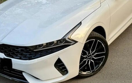 KIA K5, 2022 год, 2 400 000 рублей, 13 фотография