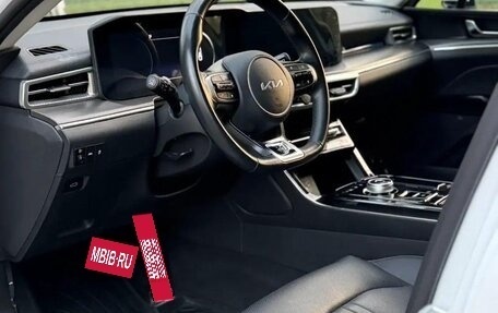 KIA K5, 2022 год, 2 400 000 рублей, 16 фотография