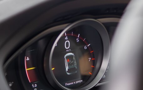Volvo V40 Cross Country I, 2019 год, 2 100 000 рублей, 12 фотография