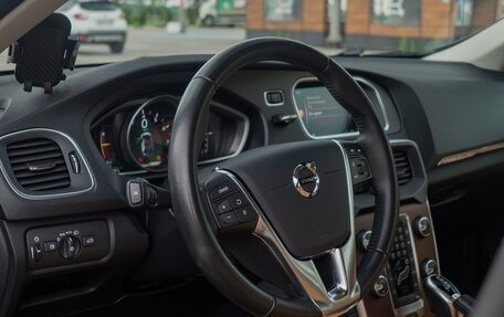 Volvo V40 Cross Country I, 2019 год, 2 100 000 рублей, 8 фотография