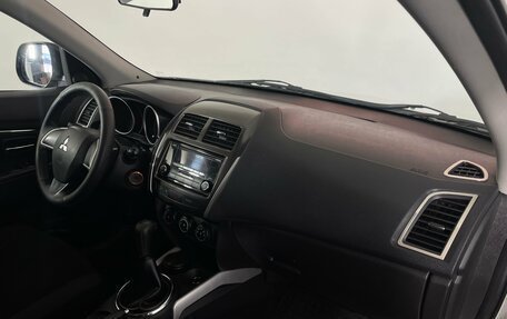Mitsubishi ASX I рестайлинг, 2012 год, 990 000 рублей, 11 фотография
