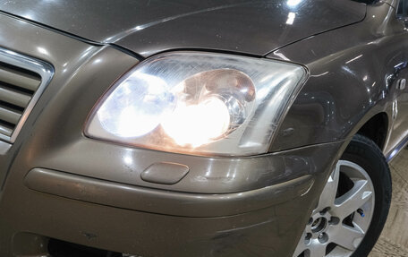 Toyota Avensis III рестайлинг, 2005 год, 729 000 рублей, 9 фотография