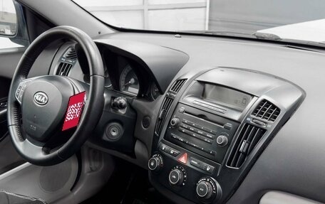 KIA cee'd I рестайлинг, 2008 год, 689 900 рублей, 9 фотография
