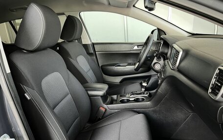 KIA Sportage IV рестайлинг, 2018 год, 2 436 300 рублей, 10 фотография
