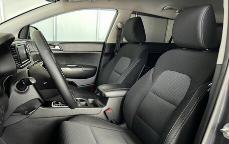 KIA Sportage IV рестайлинг, 2018 год, 2 436 300 рублей, 14 фотография