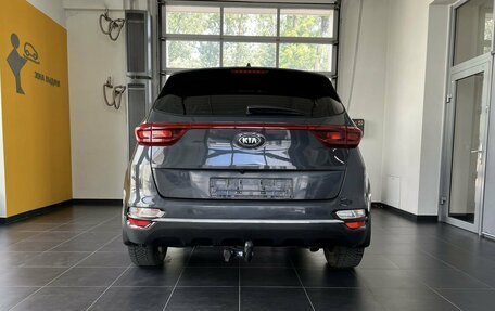 KIA Sportage IV рестайлинг, 2018 год, 2 436 300 рублей, 5 фотография