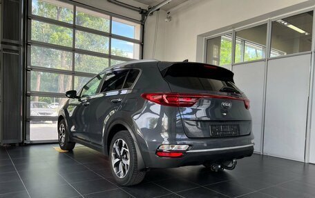KIA Sportage IV рестайлинг, 2018 год, 2 436 300 рублей, 4 фотография