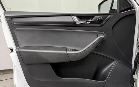 Skoda Rapid II, 2021 год, 1 679 000 рублей, 20 фотография