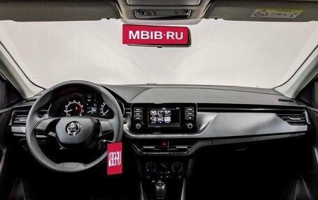 Skoda Rapid II, 2021 год, 1 679 000 рублей, 14 фотография