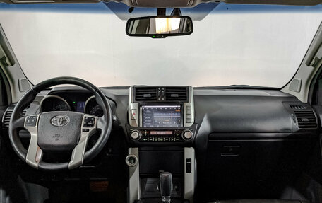 Toyota Land Cruiser Prado 150 рестайлинг 2, 2013 год, 2 770 000 рублей, 13 фотография