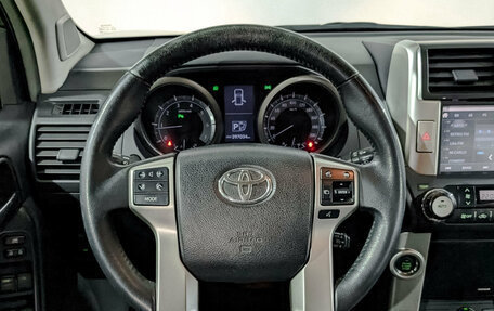 Toyota Land Cruiser Prado 150 рестайлинг 2, 2013 год, 2 770 000 рублей, 21 фотография