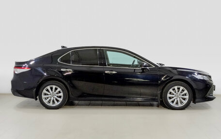 Toyota Camry, 2020 год, 2 710 000 рублей, 4 фотография
