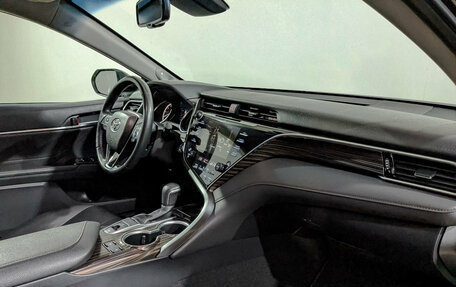 Toyota Camry, 2020 год, 2 710 000 рублей, 13 фотография