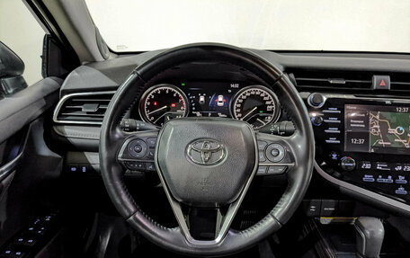 Toyota Camry, 2020 год, 2 710 000 рублей, 22 фотография