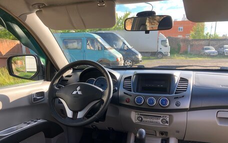 Mitsubishi L200 IV рестайлинг, 2008 год, 1 000 000 рублей, 7 фотография