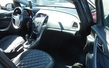 Opel Astra J, 2013 год, 798 000 рублей, 12 фотография