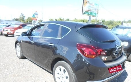 Opel Astra J, 2013 год, 798 000 рублей, 2 фотография