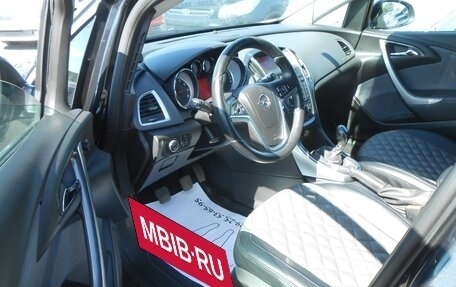 Opel Astra J, 2013 год, 798 000 рублей, 8 фотография