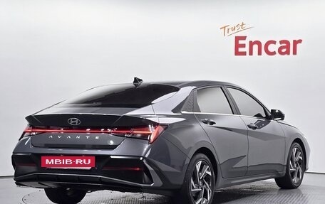 Hyundai Avante, 2023 год, 1 900 000 рублей, 2 фотография