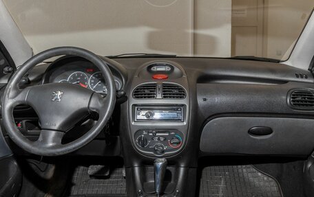 Peugeot 206, 2008 год, 661 000 рублей, 10 фотография