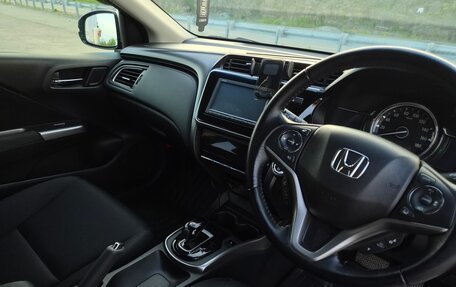 Honda Grace I, 2018 год, 1 050 000 рублей, 11 фотография