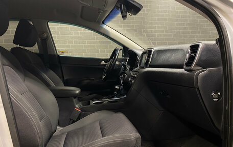 KIA Sportage IV рестайлинг, 2016 год, 1 750 000 рублей, 10 фотография