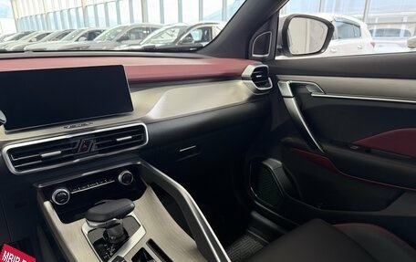Geely Coolray I, 2023 год, 1 950 000 рублей, 13 фотография