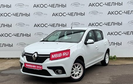 Renault Sandero II рестайлинг, 2020 год, 980 000 рублей, 1 фотография