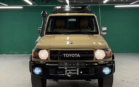 Toyota Land Cruiser 70, 2022 год, 9 265 000 рублей, 3 фотография
