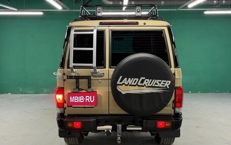 Toyota Land Cruiser 70, 2022 год, 9 265 000 рублей, 6 фотография