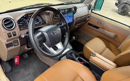 Toyota Land Cruiser 70, 2022 год, 9 265 000 рублей, 8 фотография