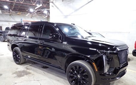 Cadillac Escalade V, 2025 год, 39 990 000 рублей, 6 фотография