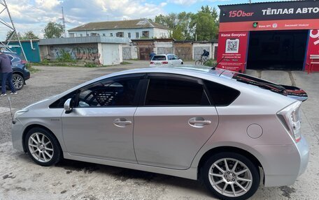 Toyota Prius, 2010 год, 1 100 000 рублей, 4 фотография
