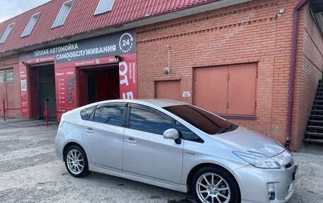 Toyota Prius, 2010 год, 1 100 000 рублей, 11 фотография