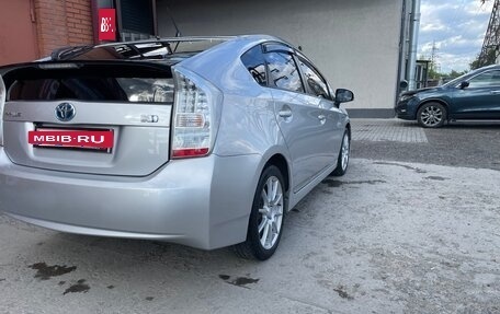 Toyota Prius, 2010 год, 1 100 000 рублей, 9 фотография