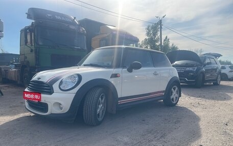 MINI Hatch, 2012 год, 780 000 рублей, 2 фотография