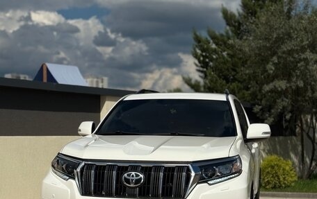 Toyota Land Cruiser Prado 150 рестайлинг 2, 2012 год, 2 890 000 рублей, 2 фотография