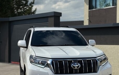 Toyota Land Cruiser Prado 150 рестайлинг 2, 2012 год, 2 890 000 рублей, 15 фотография