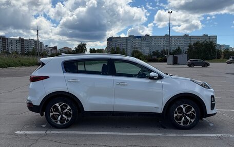 KIA Sportage IV рестайлинг, 2020 год, 2 600 000 рублей, 6 фотография