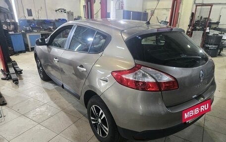 Renault Megane III, 2010 год, 499 000 рублей, 2 фотография