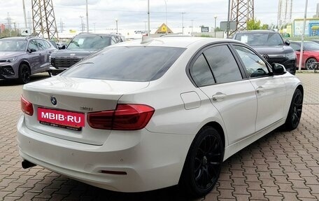 BMW 3 серия, 2016 год, 1 600 000 рублей, 3 фотография