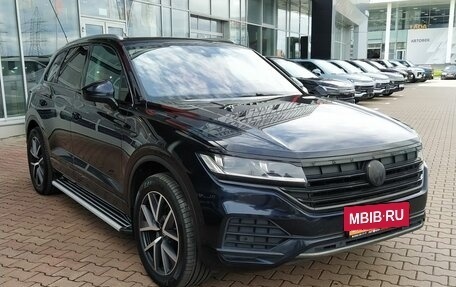 Volkswagen Touareg III, 2021 год, 4 600 000 рублей, 4 фотография