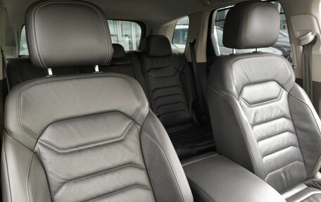 Volkswagen Touareg III, 2021 год, 4 600 000 рублей, 22 фотография