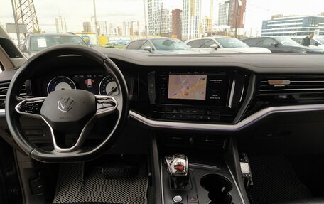 Volkswagen Touareg III, 2021 год, 4 600 000 рублей, 29 фотография